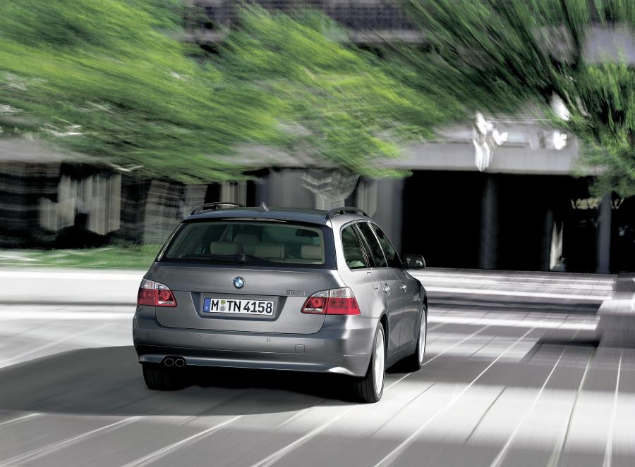  BMW 525i Touring (E61) 2004 года  (WW) (фото 1 из 2)